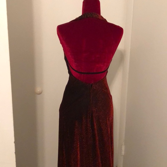 Red halter floor length shimmering dress - Picture 6 of 8